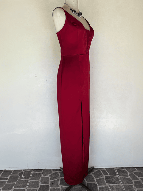 VERTILO LARGO ROJO CORTE PIERNA - TALLA 44