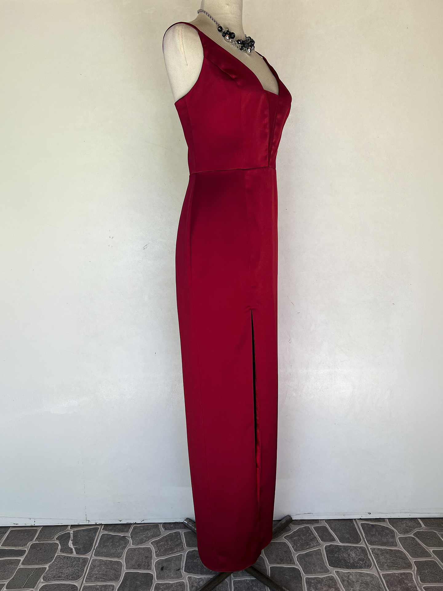 VERTILO LARGO ROJO CORTE PIERNA - TALLA 44 2