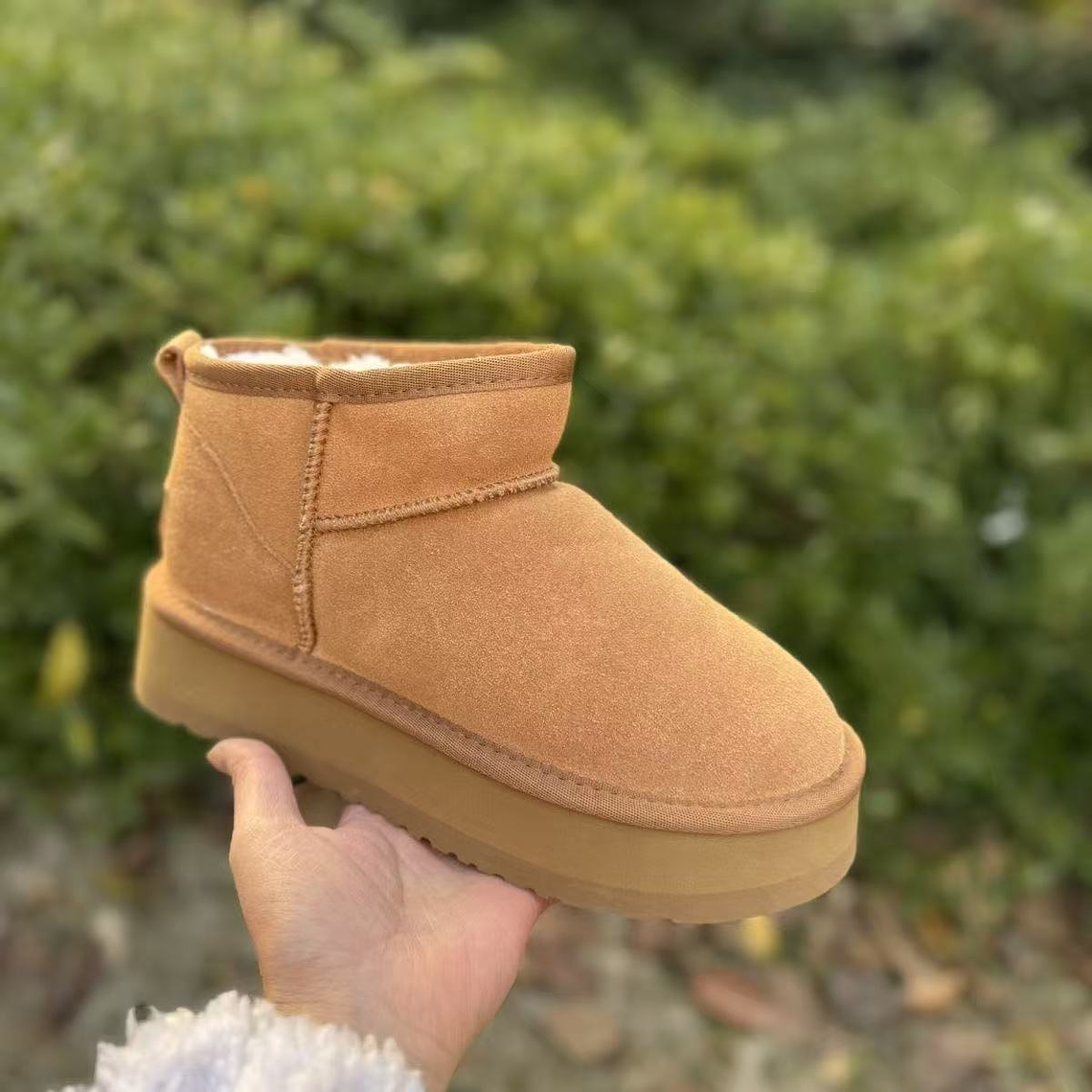 Bota UGG mini - Sola alta 2
