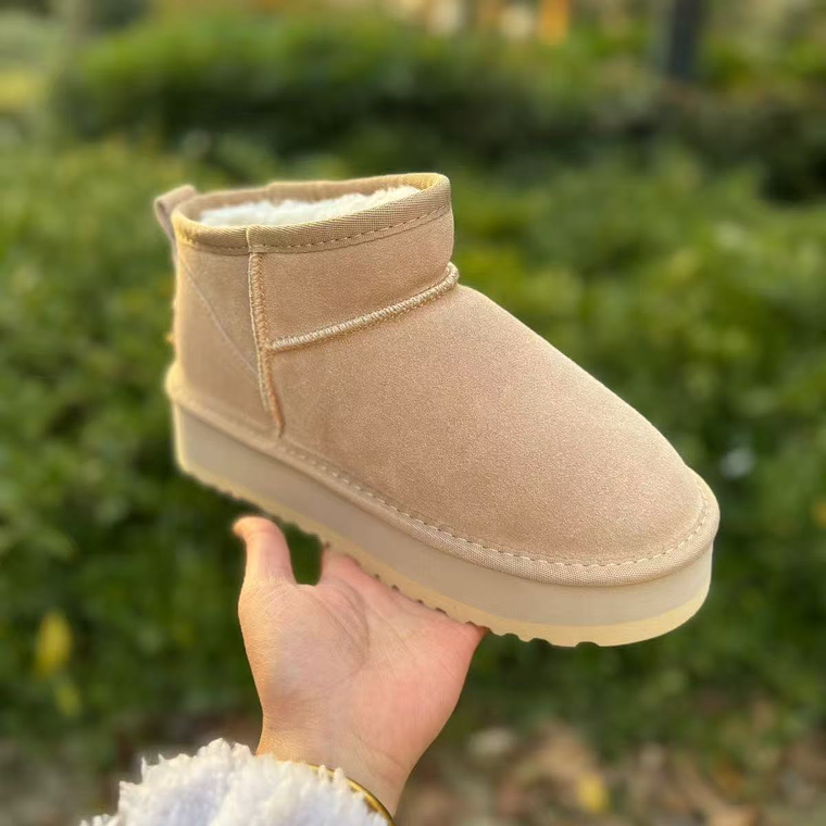 Bota UGG mini - Sola alta 3