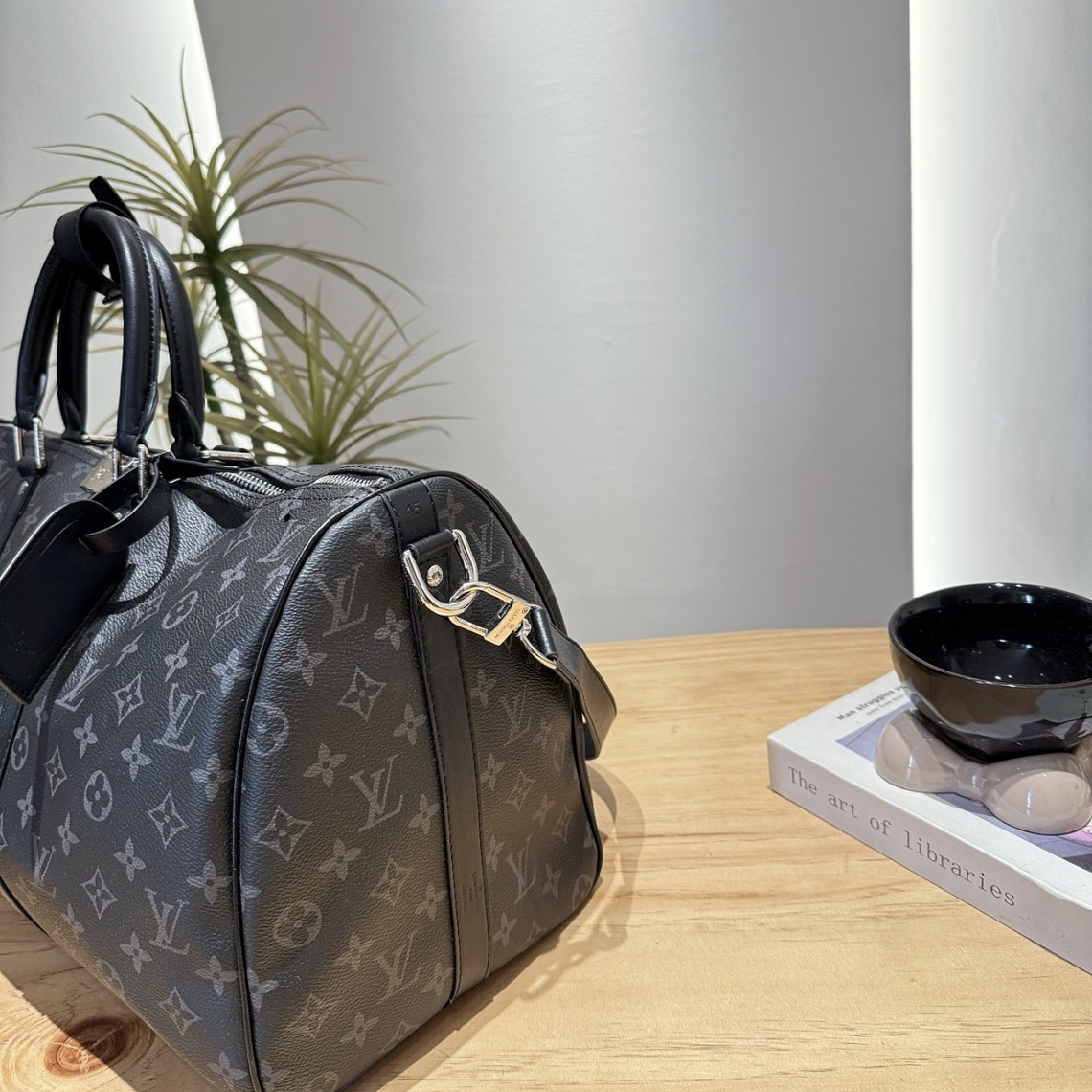 LV Keepall bag 3