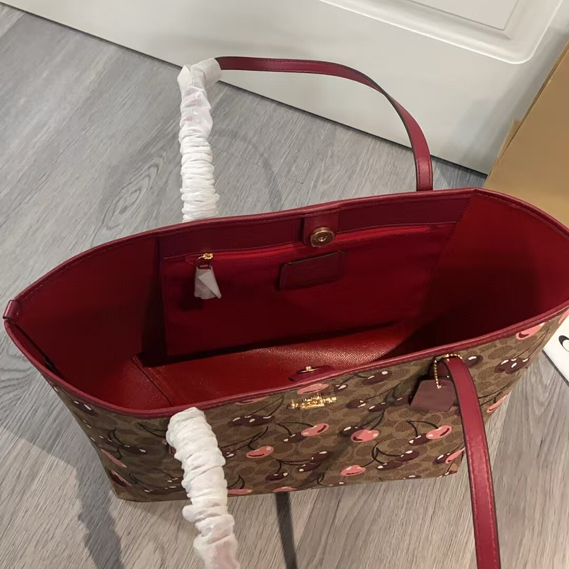 Coach Open city bag 3