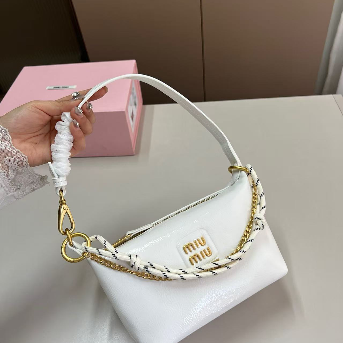 Miumiu Crossbody Bag 4