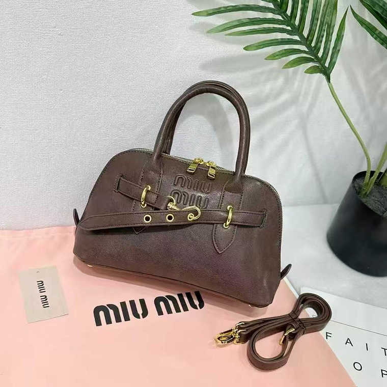 MiuMiu Large capacity bag 5