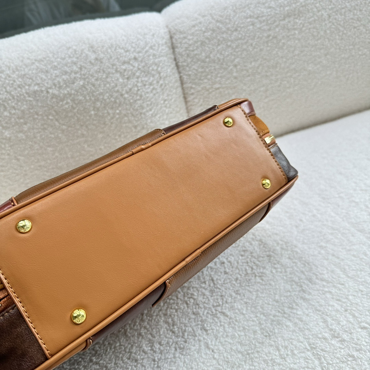 MiuMiu Recorte bag 6