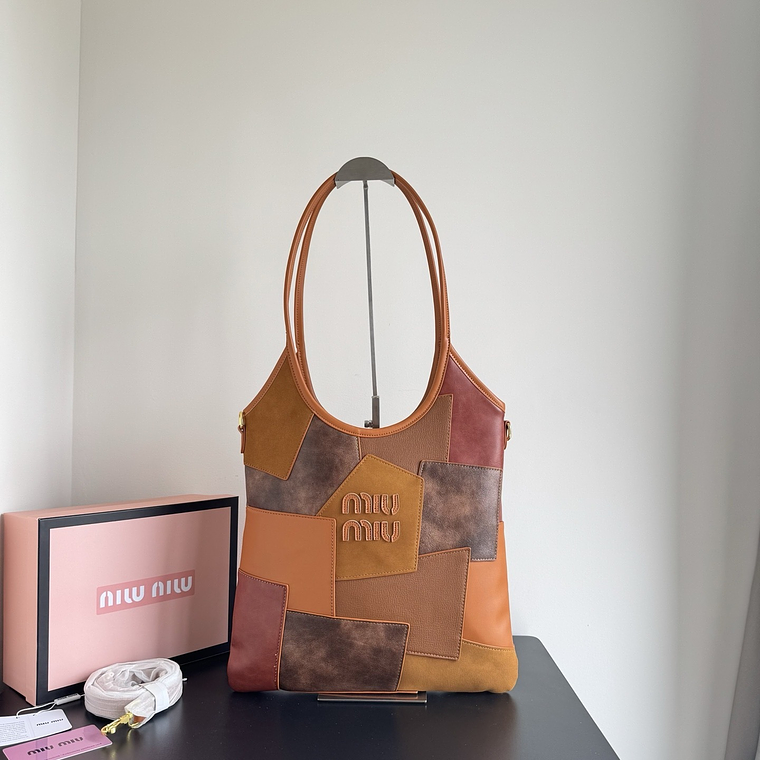 MiuMiu hobo bag 4