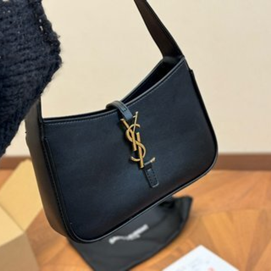 YSL hobo 1