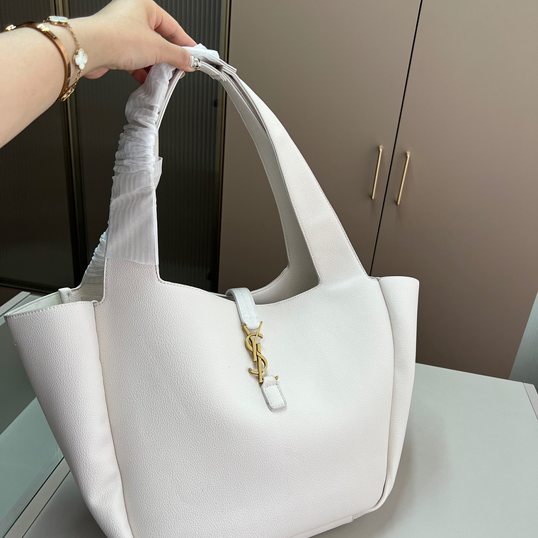 YSL HOBO Tote bag 1