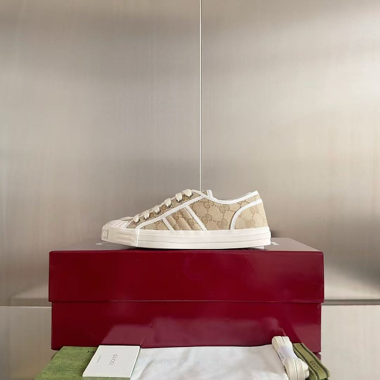 Gucci skateboard shoes 4