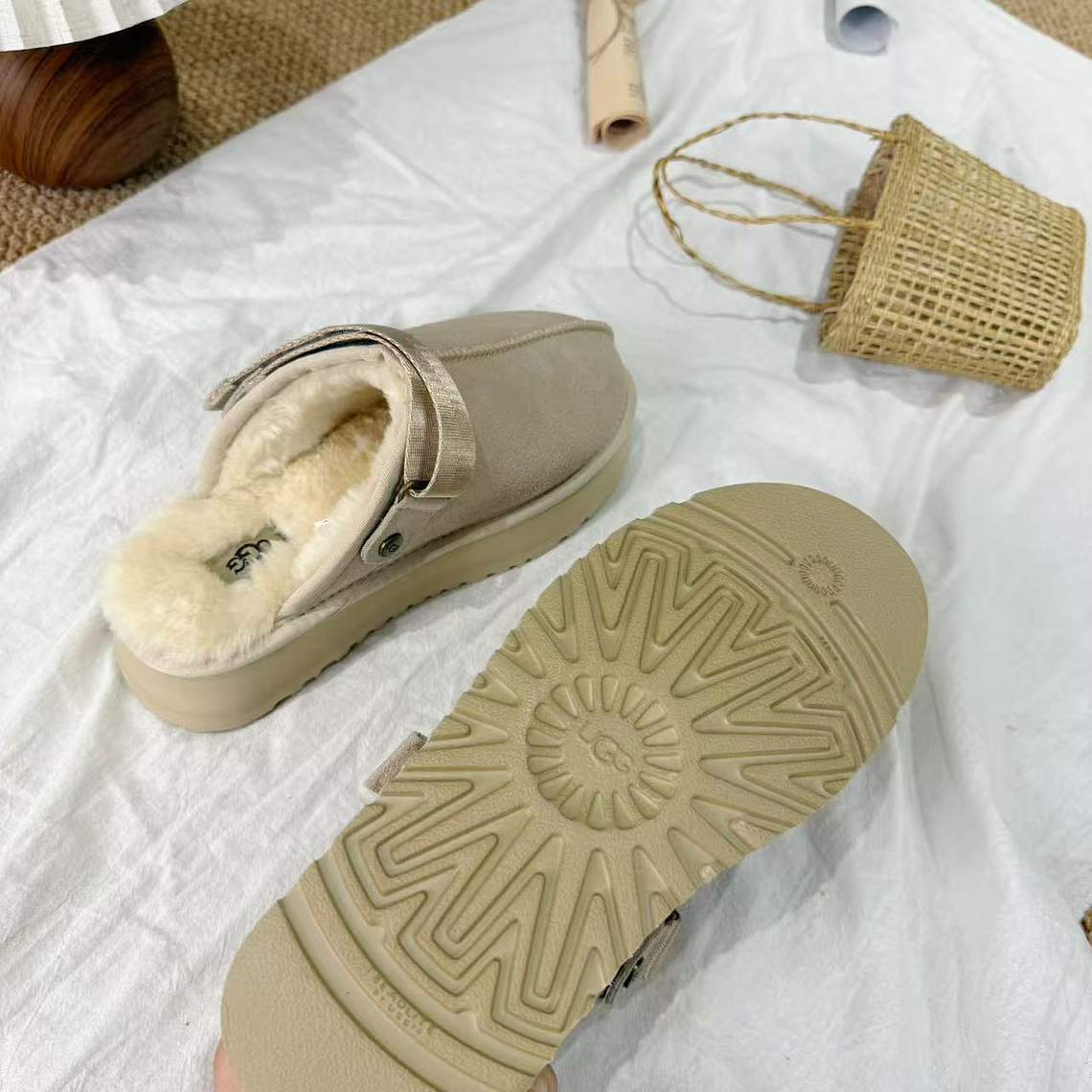 UGG shoes - Chinela sola alta 6