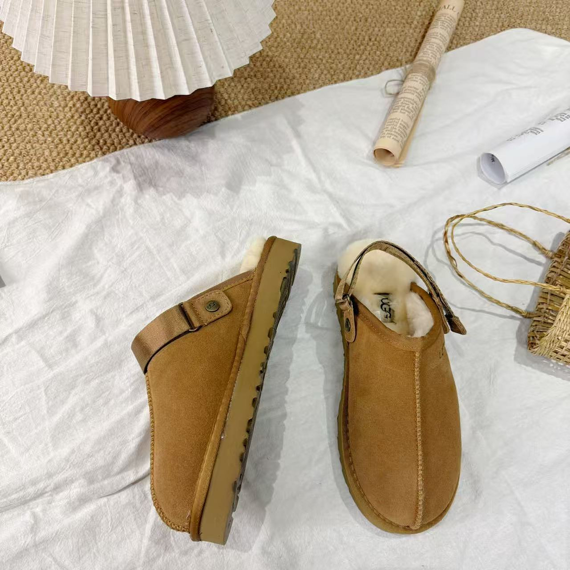 UGG shoes - Chinela sola baixa 2