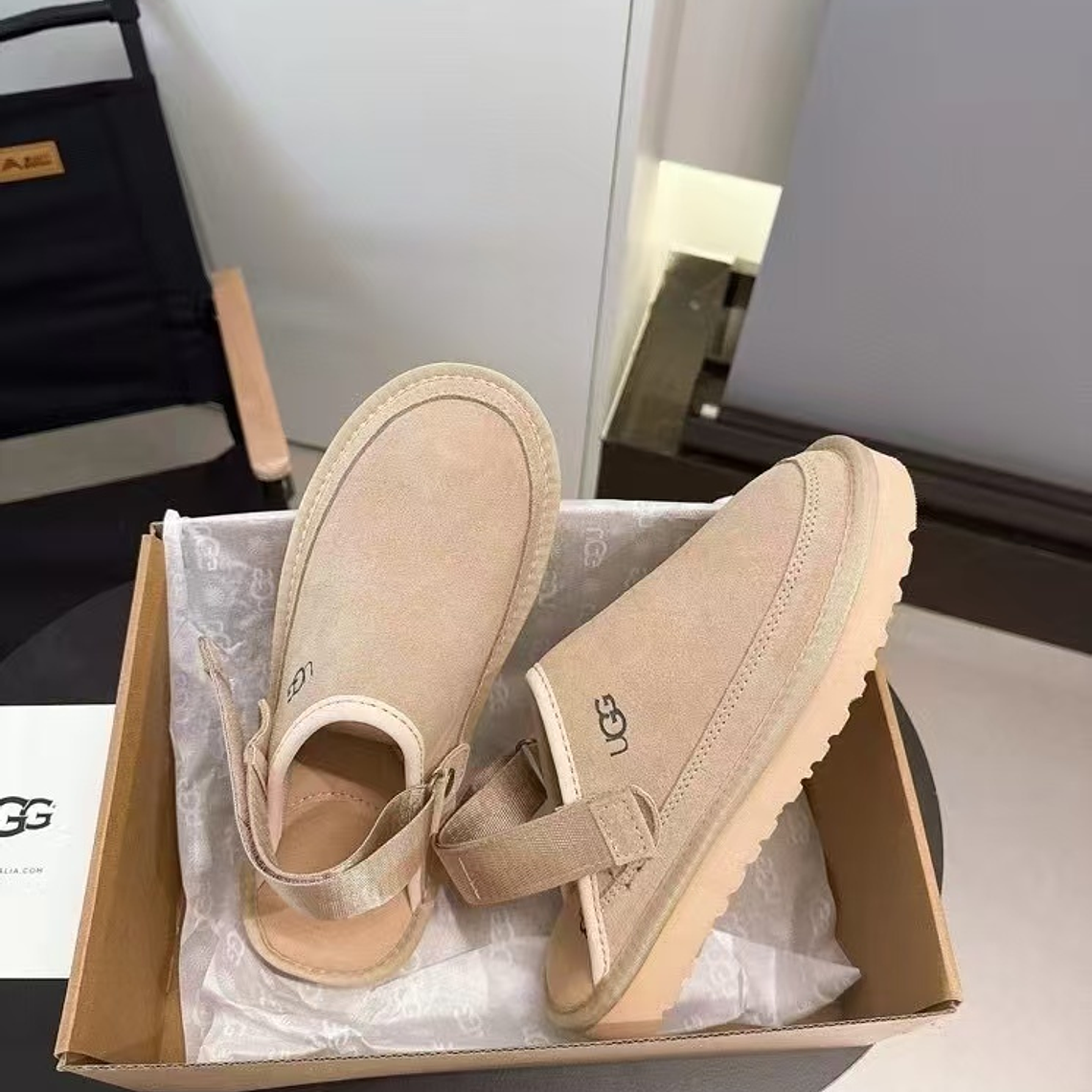 UGG classic shoes - Chinela sola baixa 4