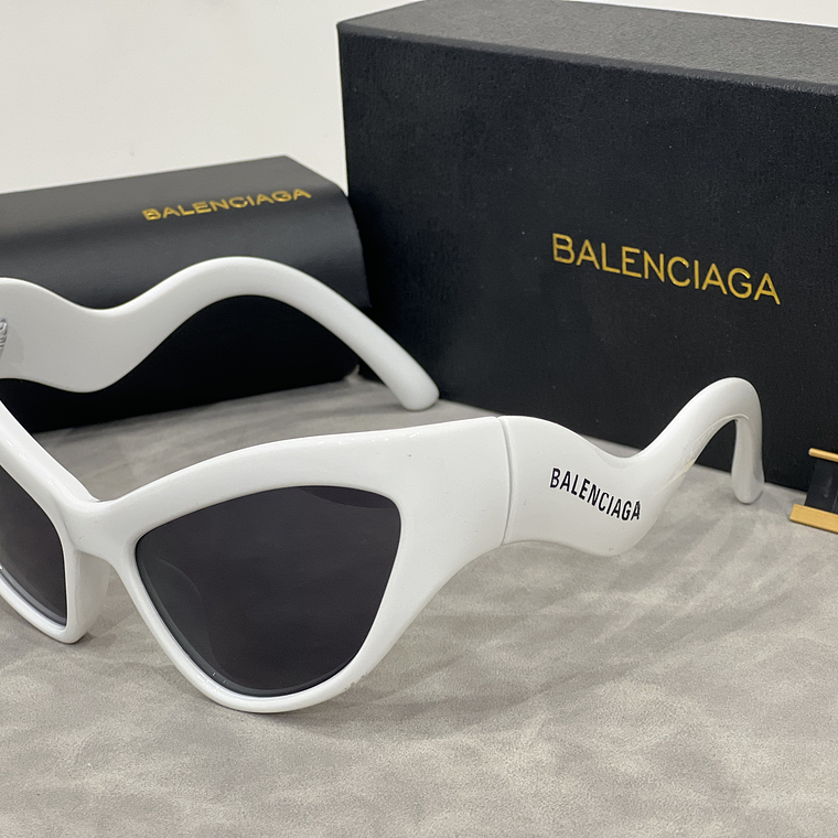 Óculos de Sol Balenciaga 6182 4
