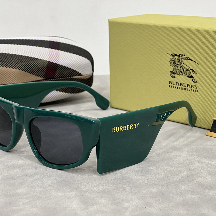 Óculos de Sol Burberry 6148 7