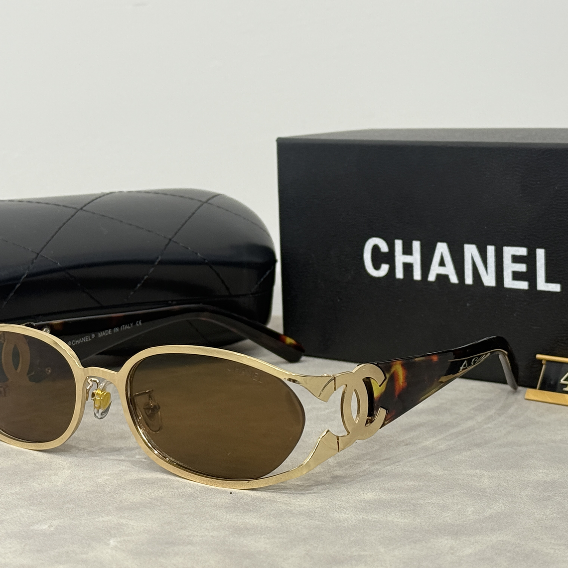 Óculos de Sol Chanel 4024 2