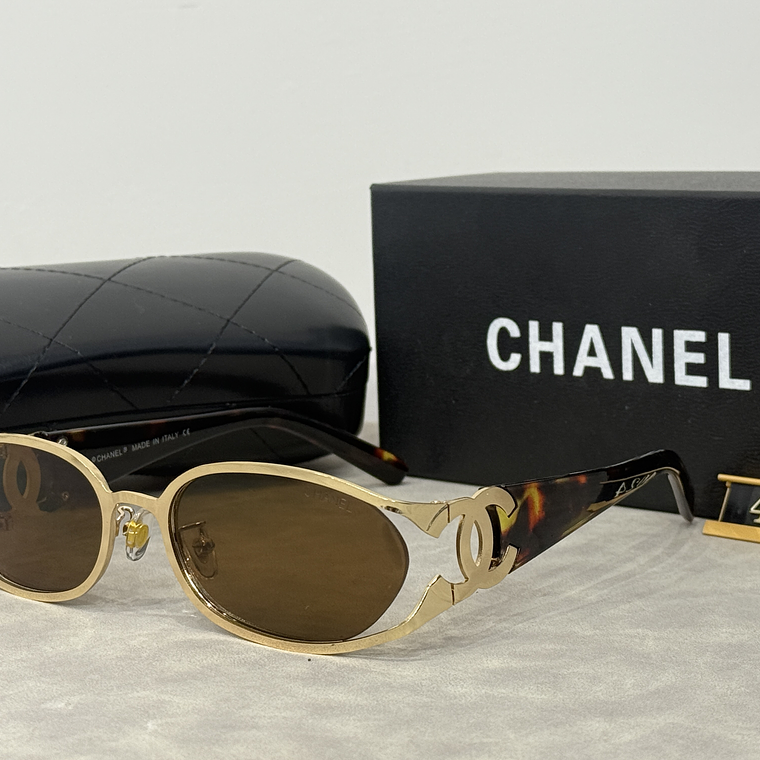 Óculos de Sol Chanel 4024 2