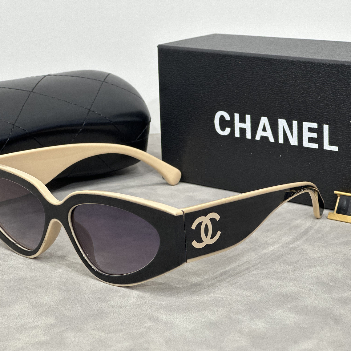 Óculos de Sol Chanel 1002 3