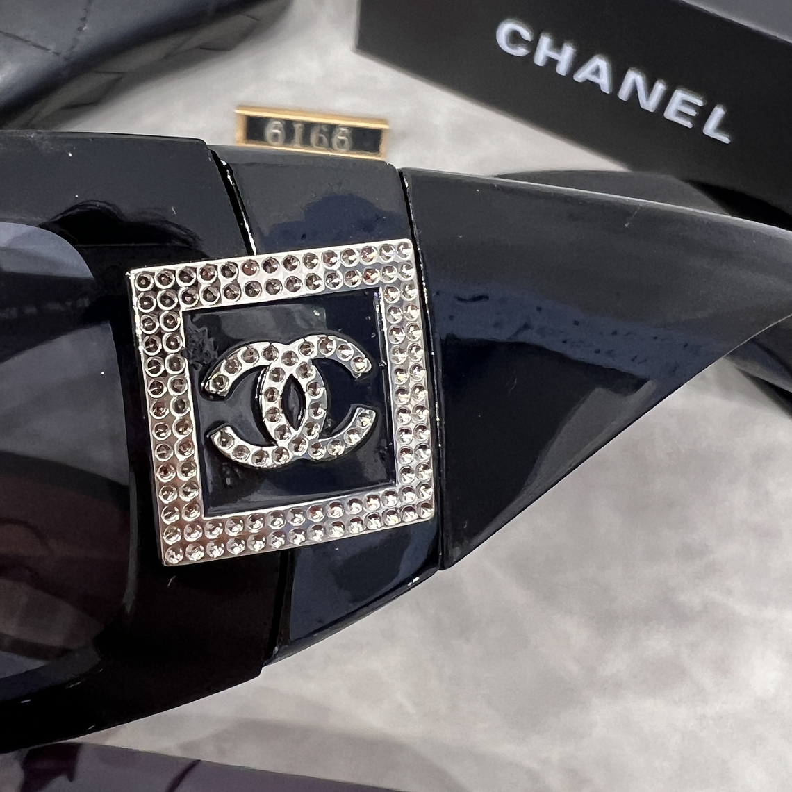 Óculos de Sol Chanel 6166 7