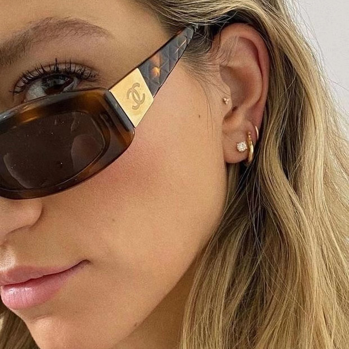 Óculos de Sol Chanel 6198 10