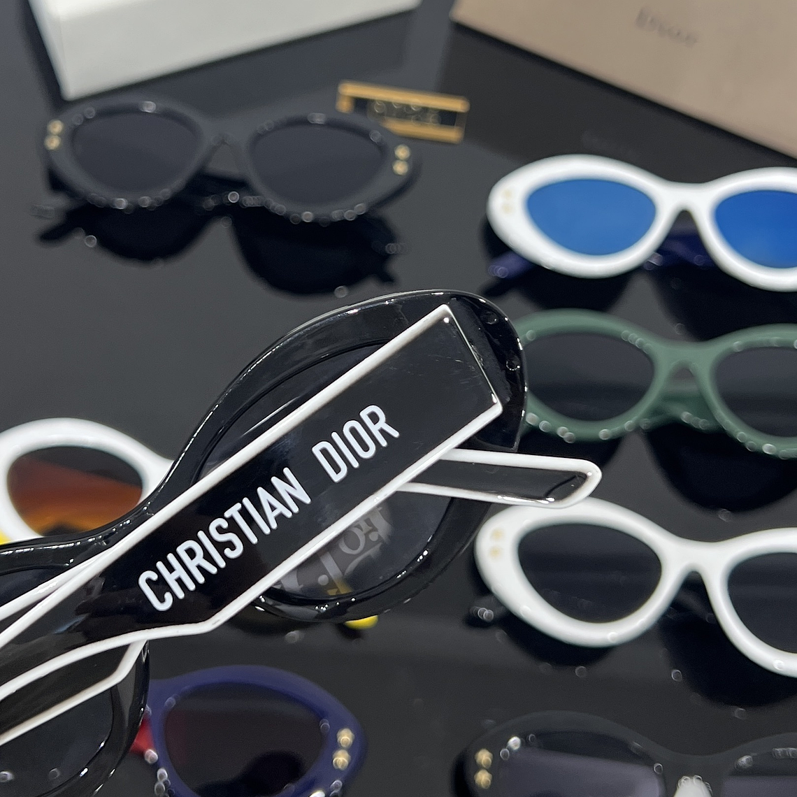 Óculos de Sol Dior 6024 11