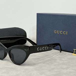 Óculos de Sol Gucci 7025
