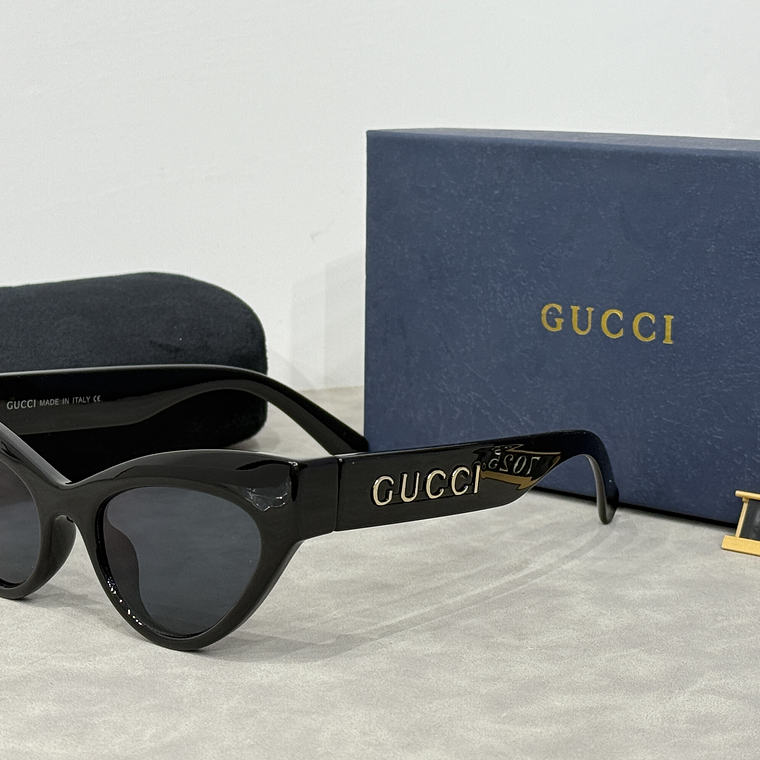 Óculos de Sol Gucci 7025 1