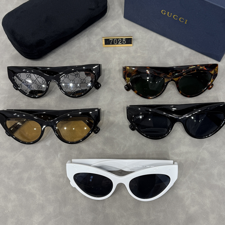 Óculos de Sol Gucci 7025 7