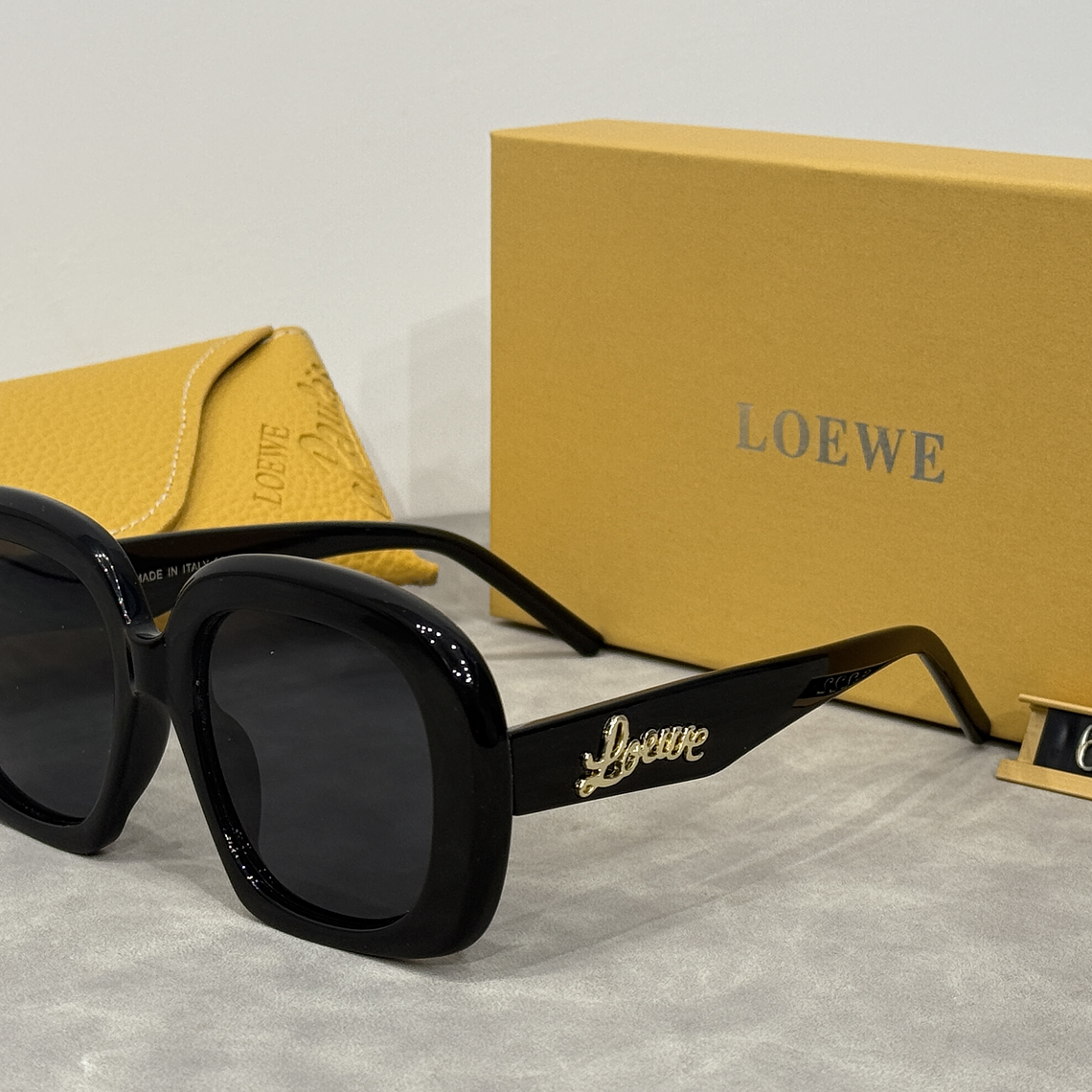 Óculos de Sol Loewe 6222 1