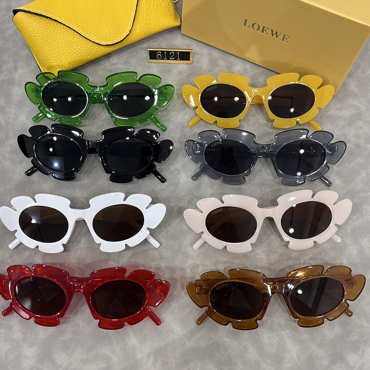 Óculos de Sol Loewe 6121 8