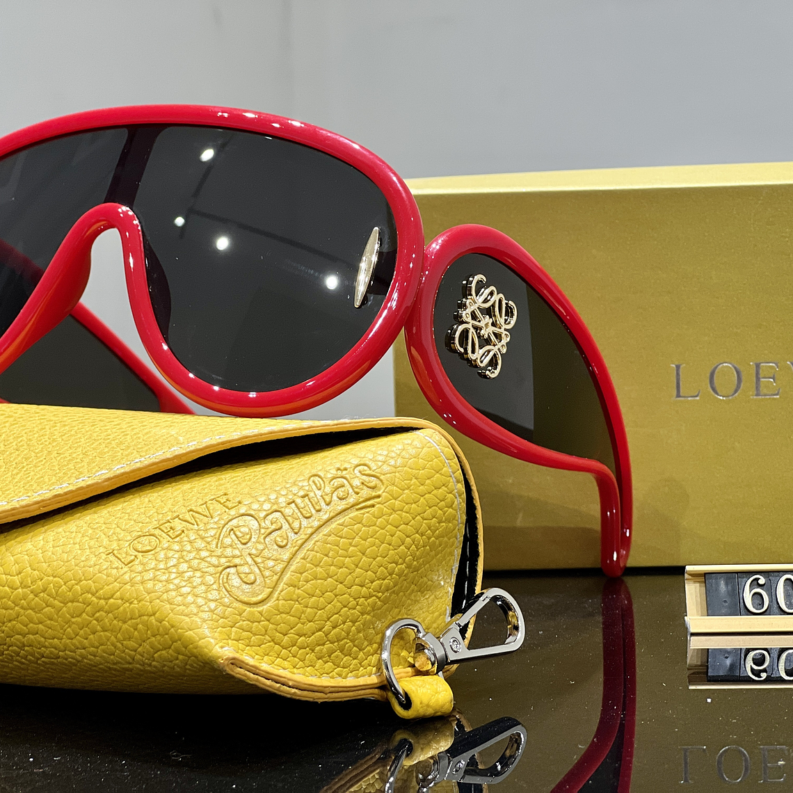 Óculos de Sol Loewe 6000 6