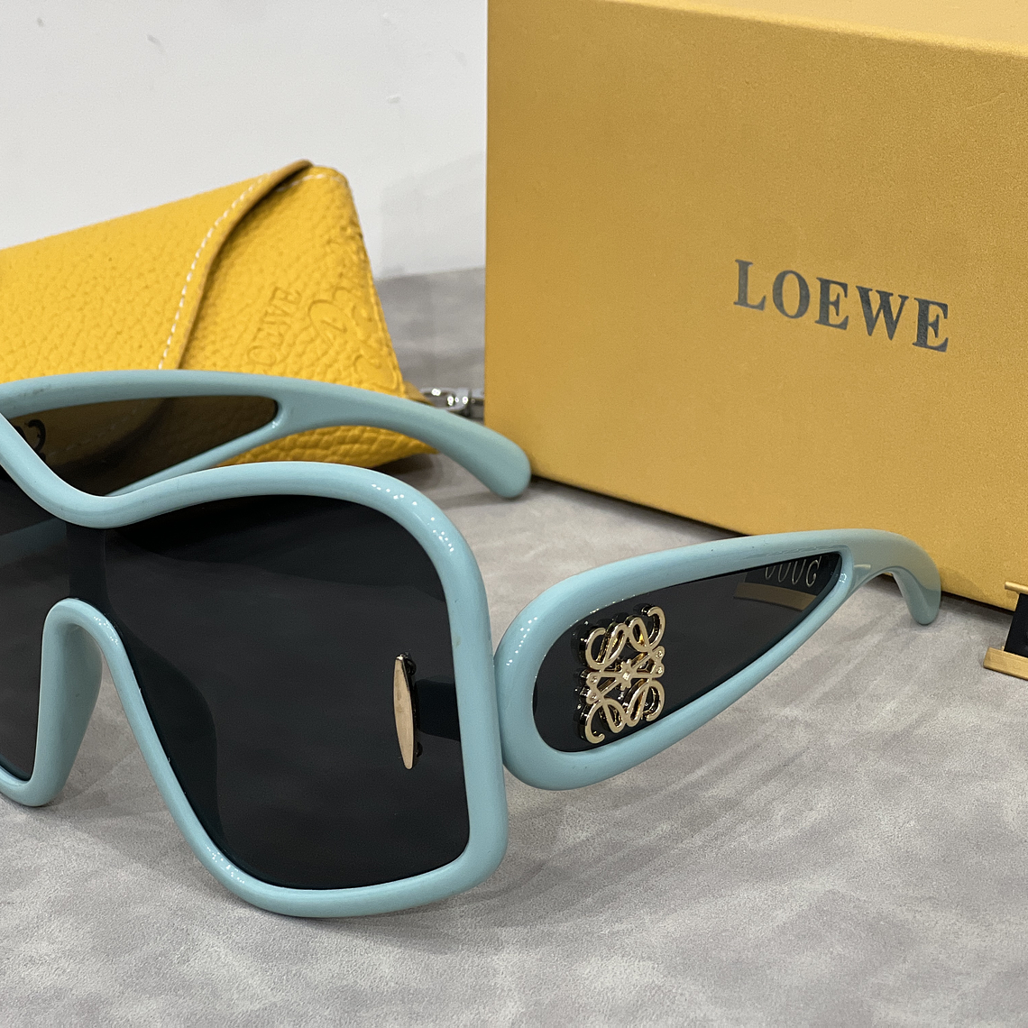 Óculos de Sol Loewe 5000 12