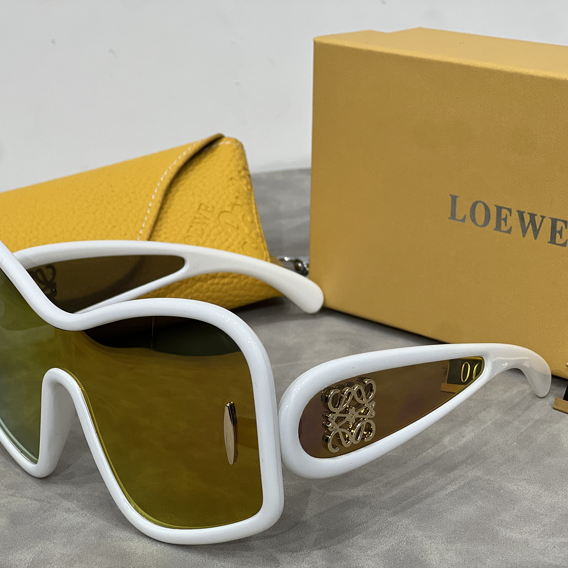 Óculos de Sol Loewe 5000 15