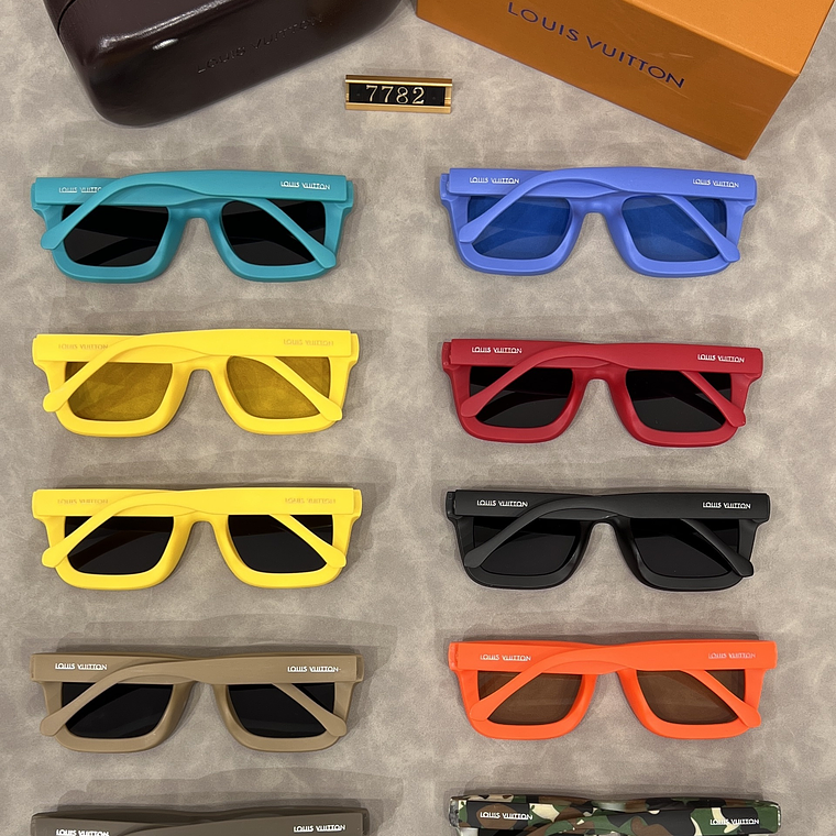 Óculos de Sol Louis Vuitton 7782 11