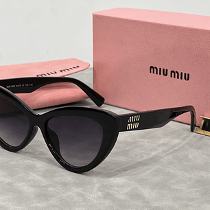 Óculos de Sol Miu Miu 6142