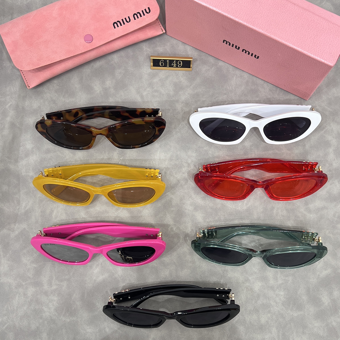 Óculos de Sol Miu Miu 6149 8