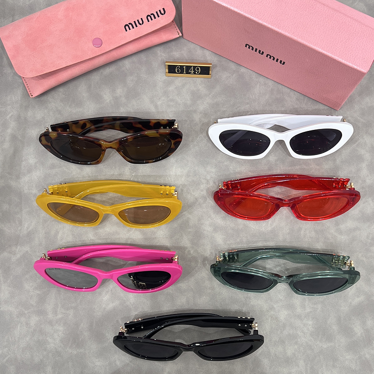 Óculos de Sol Miu Miu 6149 8