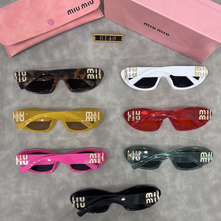 Óculos de Sol Miu Miu 6149 9