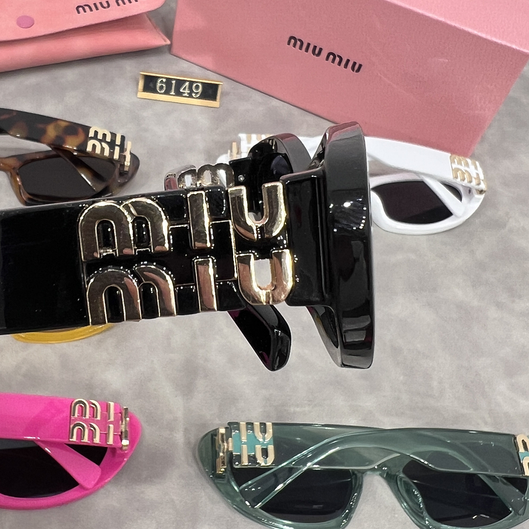 Óculos de Sol Miu Miu 6149 10