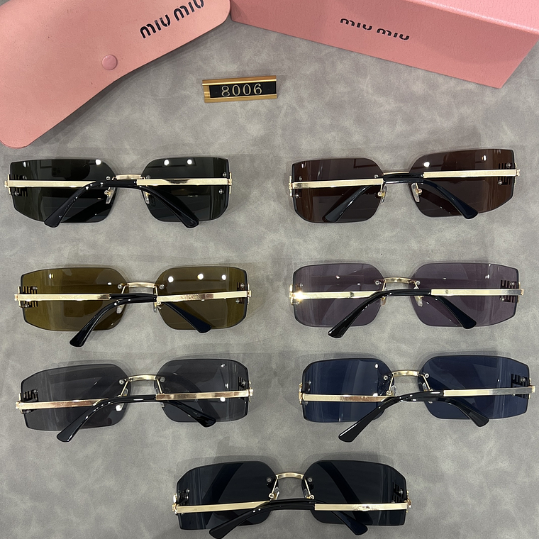 Óculos de Sol Miu Miu 8006 11