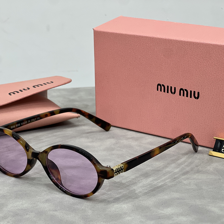 Óculos de Sol Miu Miu 5519 1
