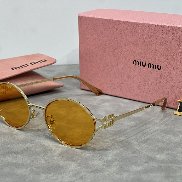 Óculos de Sol Miu Miu 8033 2