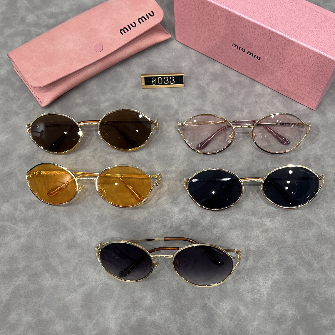 Óculos de Sol Miu Miu 8033 8