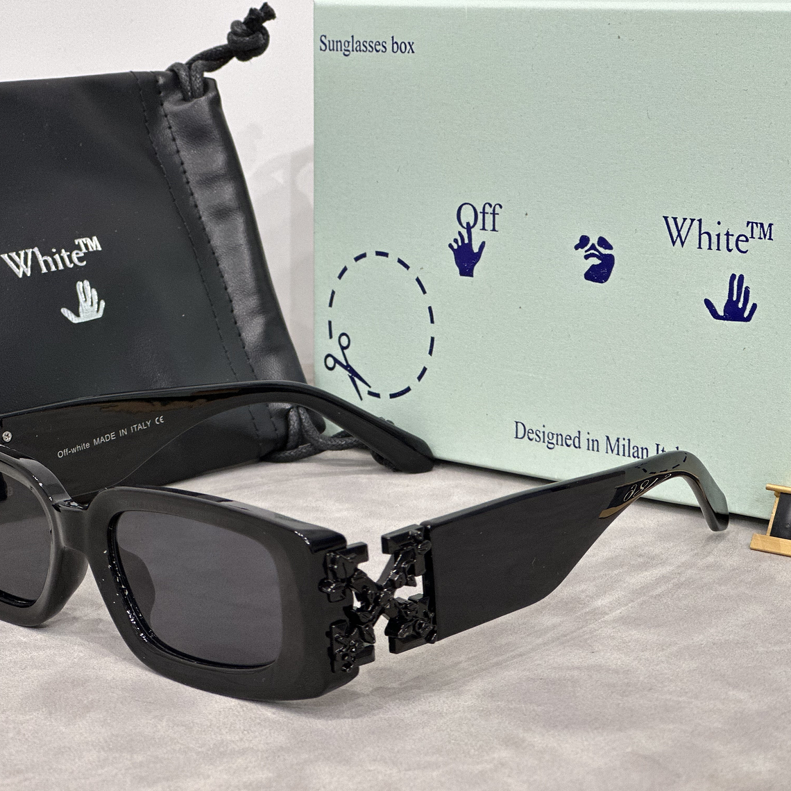 Óculos de Sol Off White 6186 5