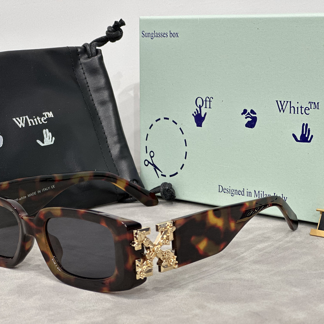 Óculos de Sol Off White 6186 6