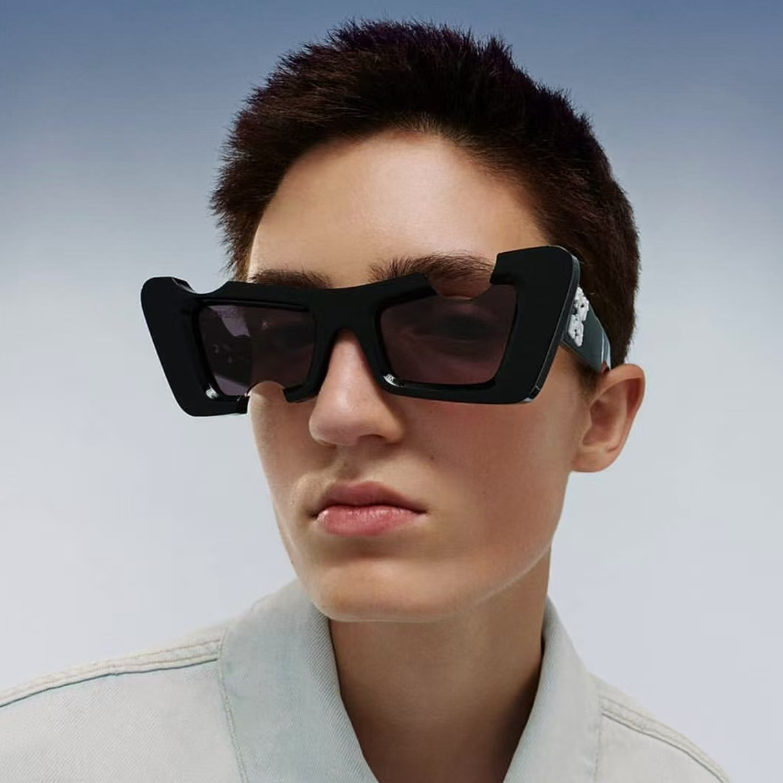 Óculos de Sol Off White 6169 8