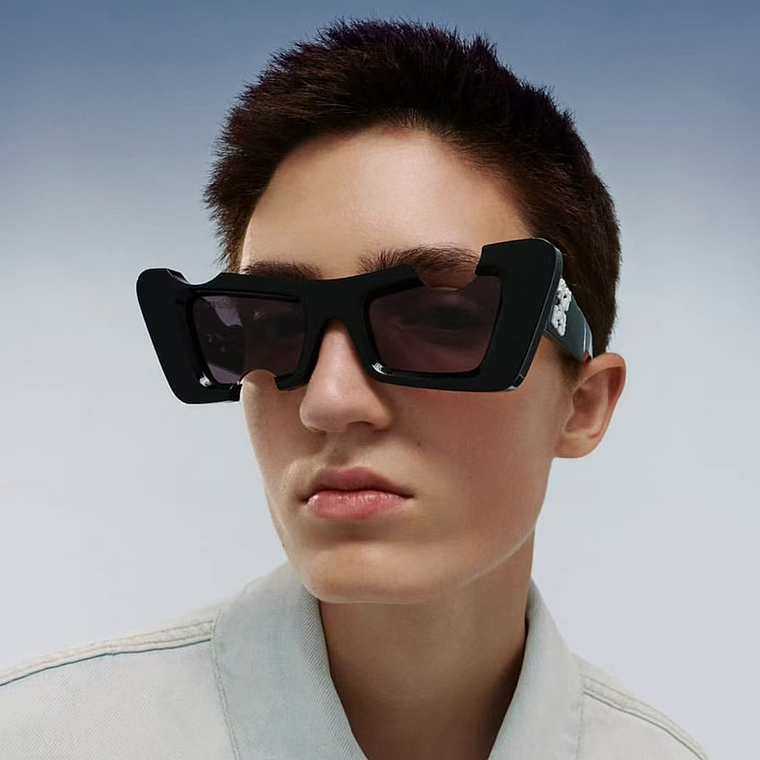 Óculos de Sol Off White 6169 8