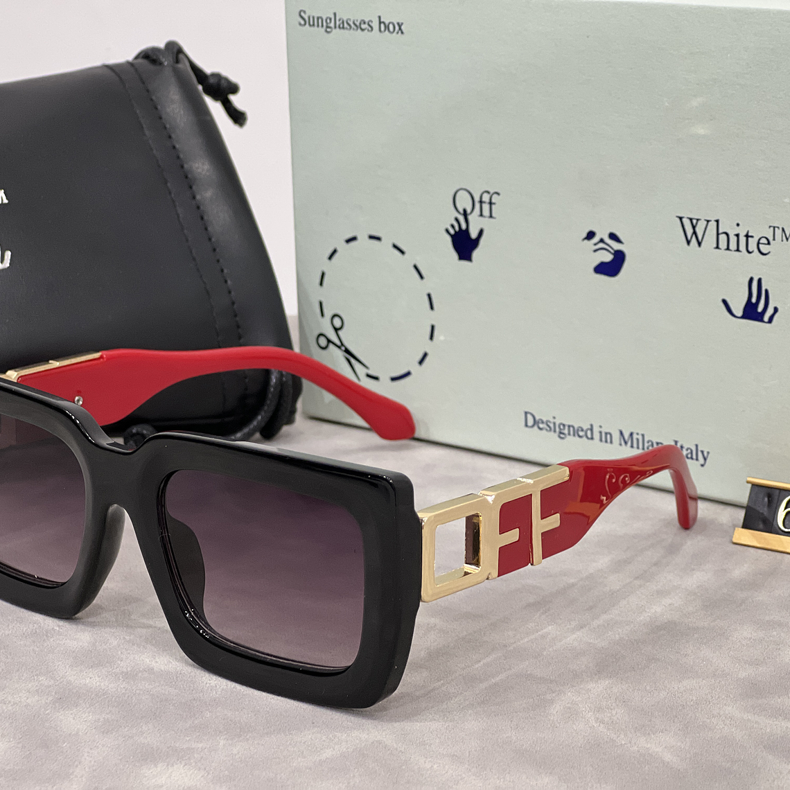 Óculos de Sol Off White 6112 3