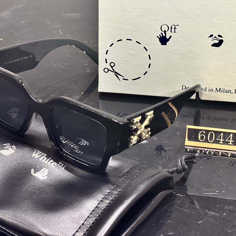 Óculos de Sol Off White 6044 1