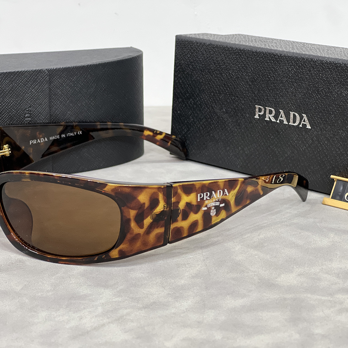 Óculos de Sol Prada 8152 8