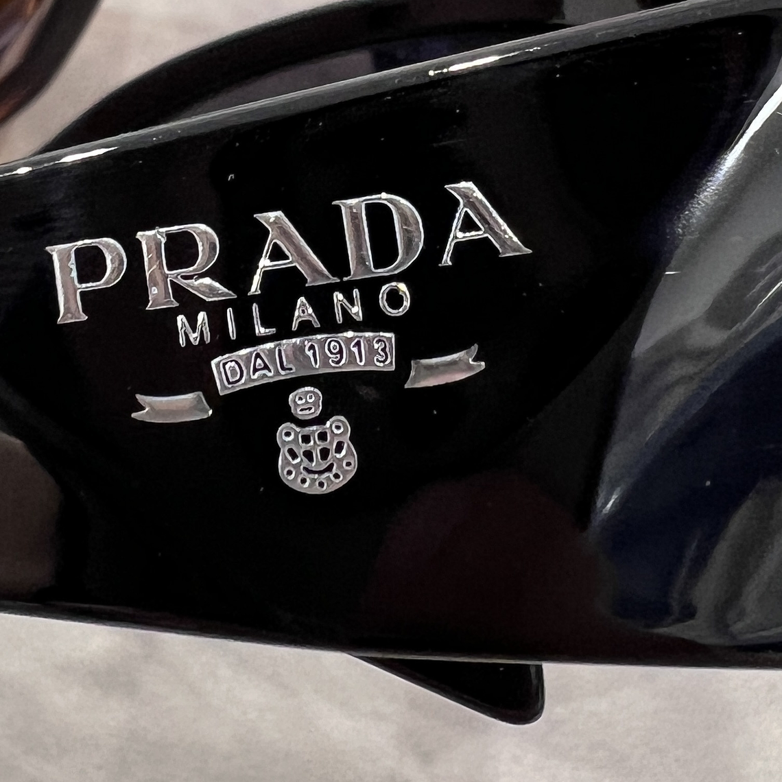 Óculos de Sol Prada 8152 10